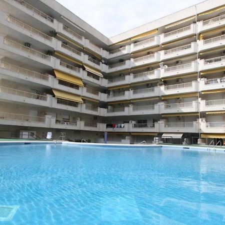 S_Apartamento Салоу Екстер'єр фото